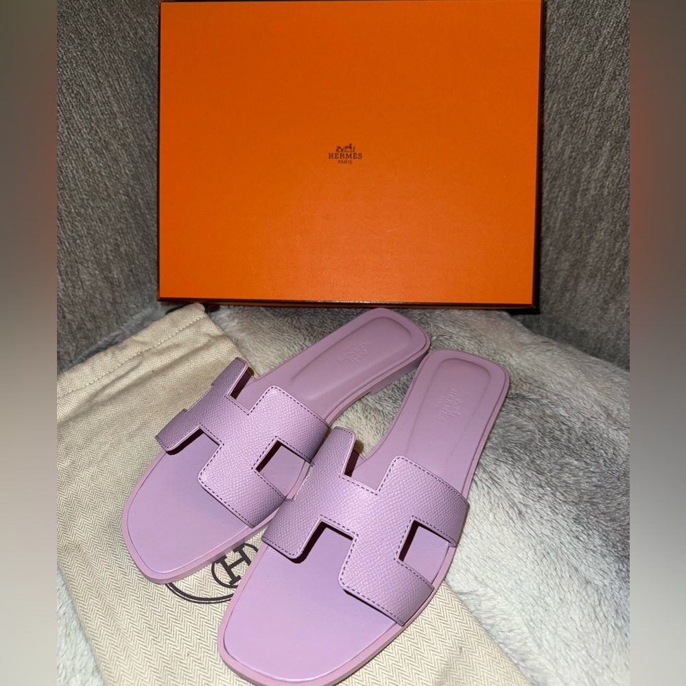 Hermes Oran Pebble Purple Sandal